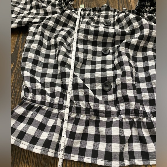 H&M Gingham Puff Sleeve Off-Shoulder Top - Picture 10 of 10